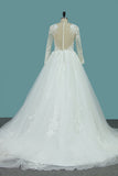 Scoop Long Sleeves Tulle Wedding Dresses With Applique