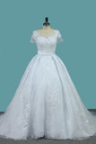 Mermaid Tulle Scoop Short Sleeve Wedding Dresses With Applique And Sash Sweep