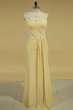 Spandex Scoop Prom Dresses Mermaid/Trumpet With Pearls And Ruffles