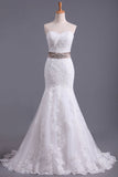 Lace Up Sweetheart Wedding Dresses Organza With Applique And Sash Mermaid