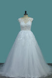 Tulle A Line Scoop Wedding Dresses With Applique