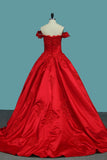 Off The Shoulder Satin Ball Gown Prom Dresses With Applique Sweep
